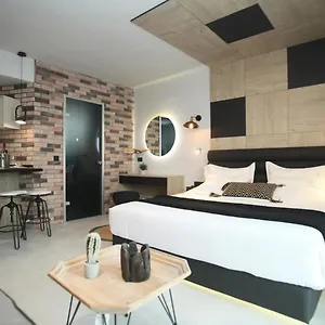 Hotel Athinais Luxury